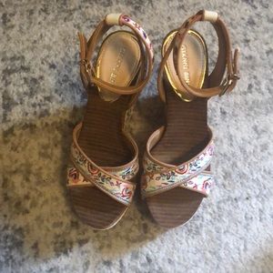 Gianni Bini Embroidered Wedges